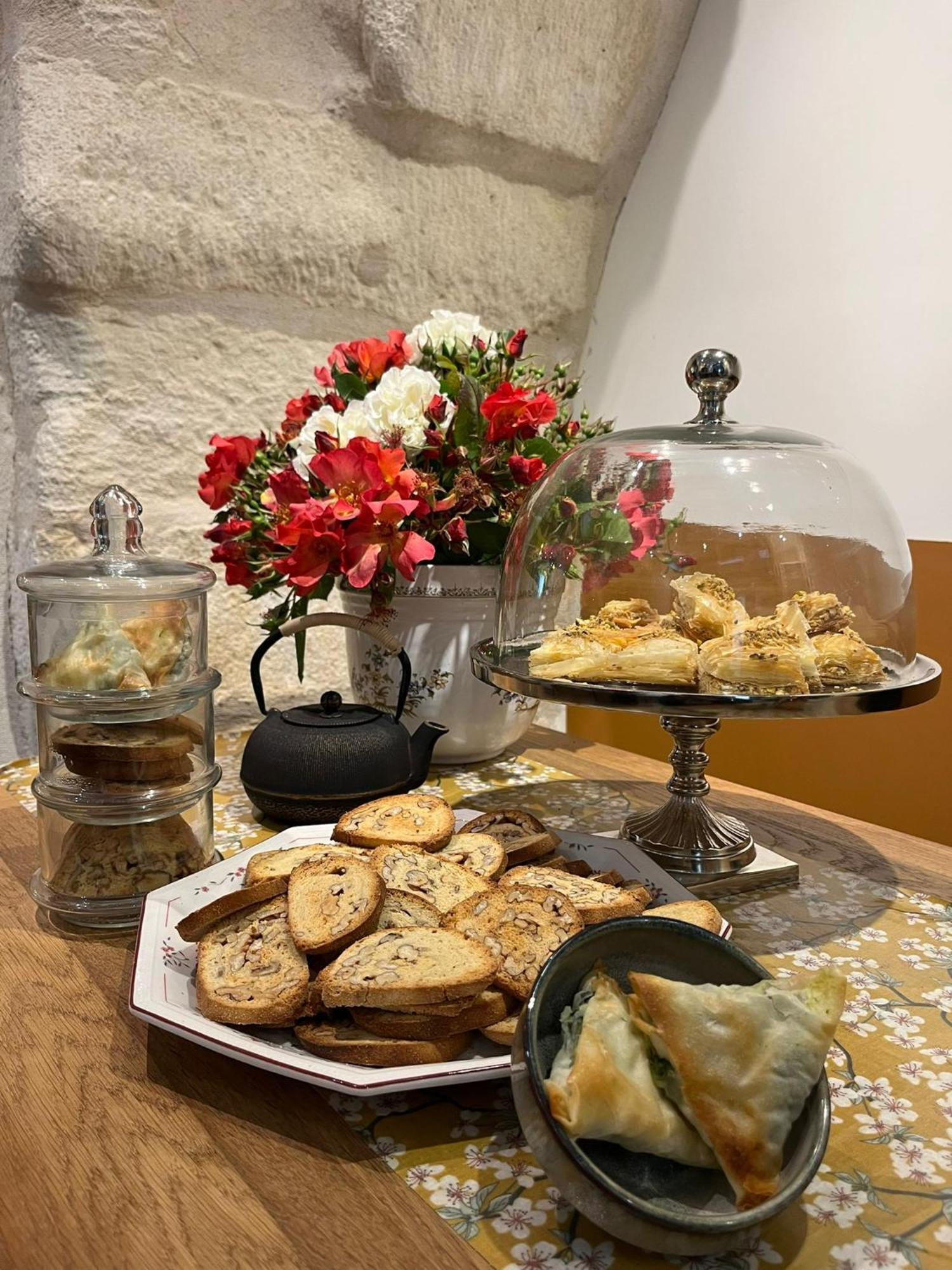 Hotel La Muette Arles Luaran gambar